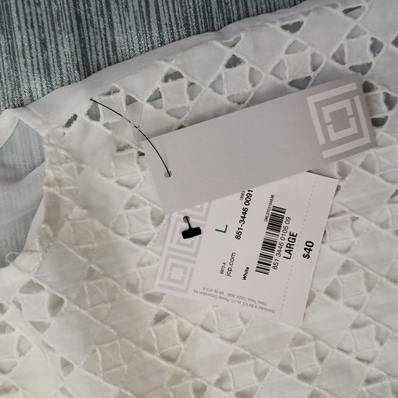 Liz Claiborne NWT 2 piece sleeveless summer top with cami - Picture 4 of 4